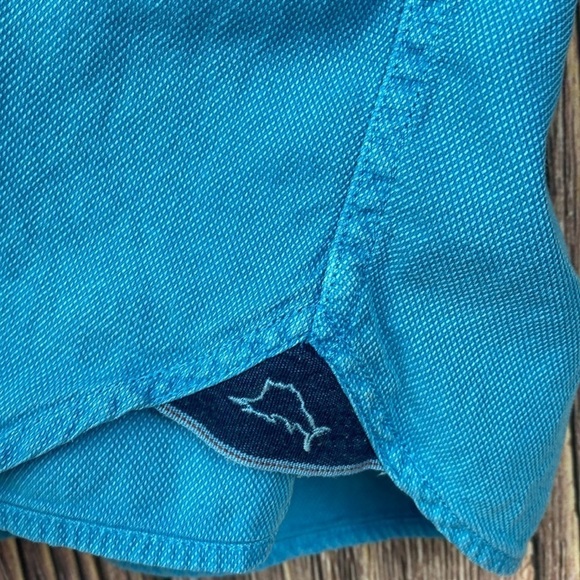 Men’s Tommy Bahama Sky Blue Cotton Blend Button Down Shirt- Size XL - Picture 4 of 11